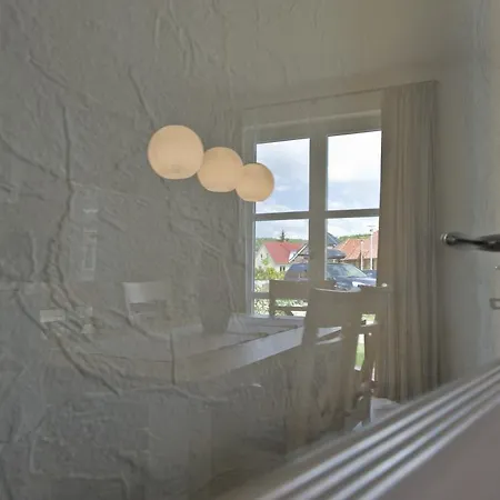 Gutshofhäuser Pendorf Ferienhaus Sellin (Rugen)